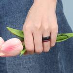 Egnaro Women's Silicone Wedding Ring Set