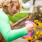 Melissa & Doug Sunny Patch Pretty Petals Gardening Tote Set with Tools