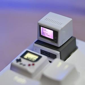 KXRORS Vintage White Magnetic Esc Keycap for RGB