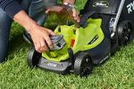 Ryobi 18V ONE+ 33cm Mulching Lawnmower Kit