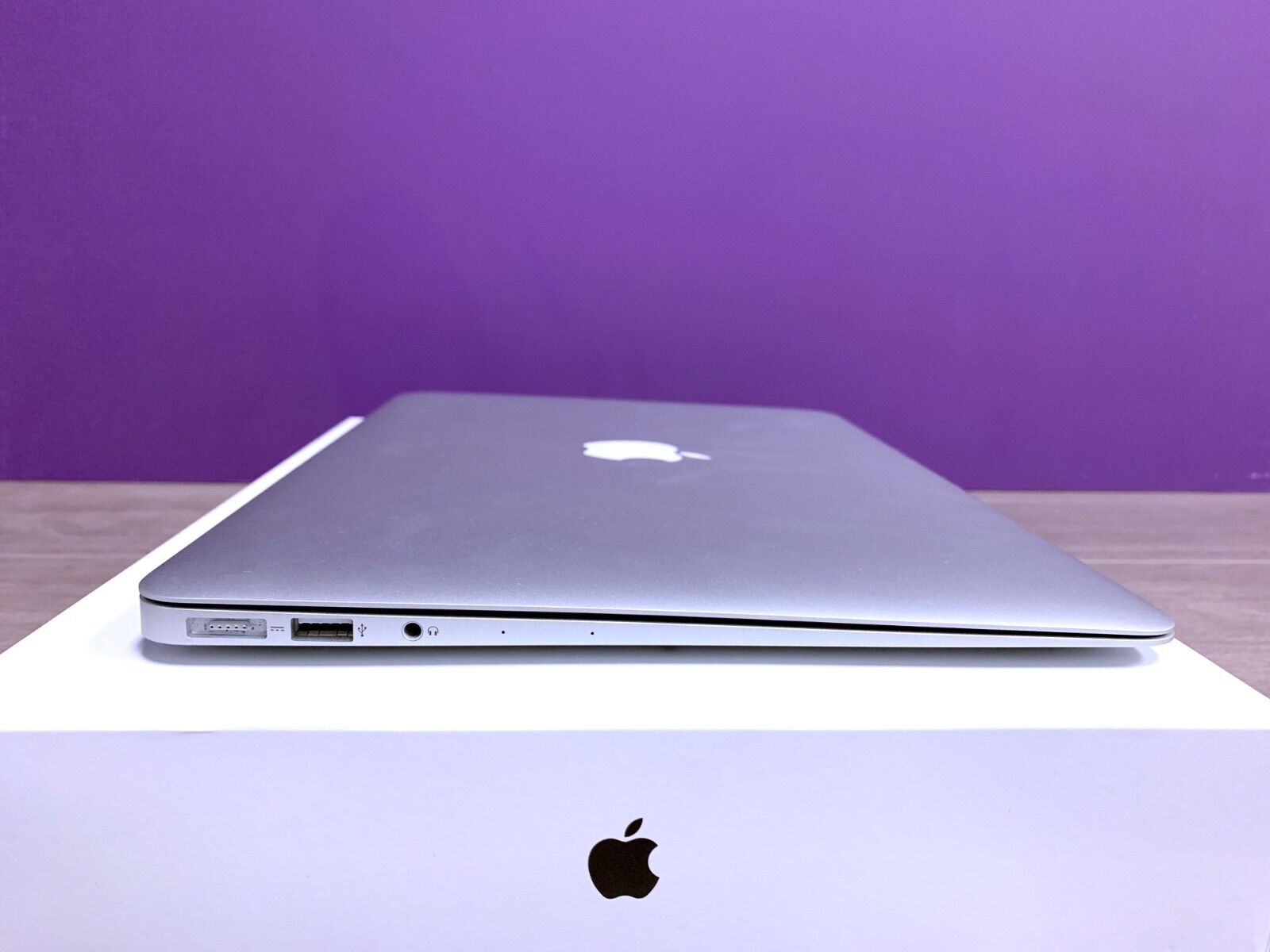 Apple MacBook Air 13" Laptop with 256GB SSD