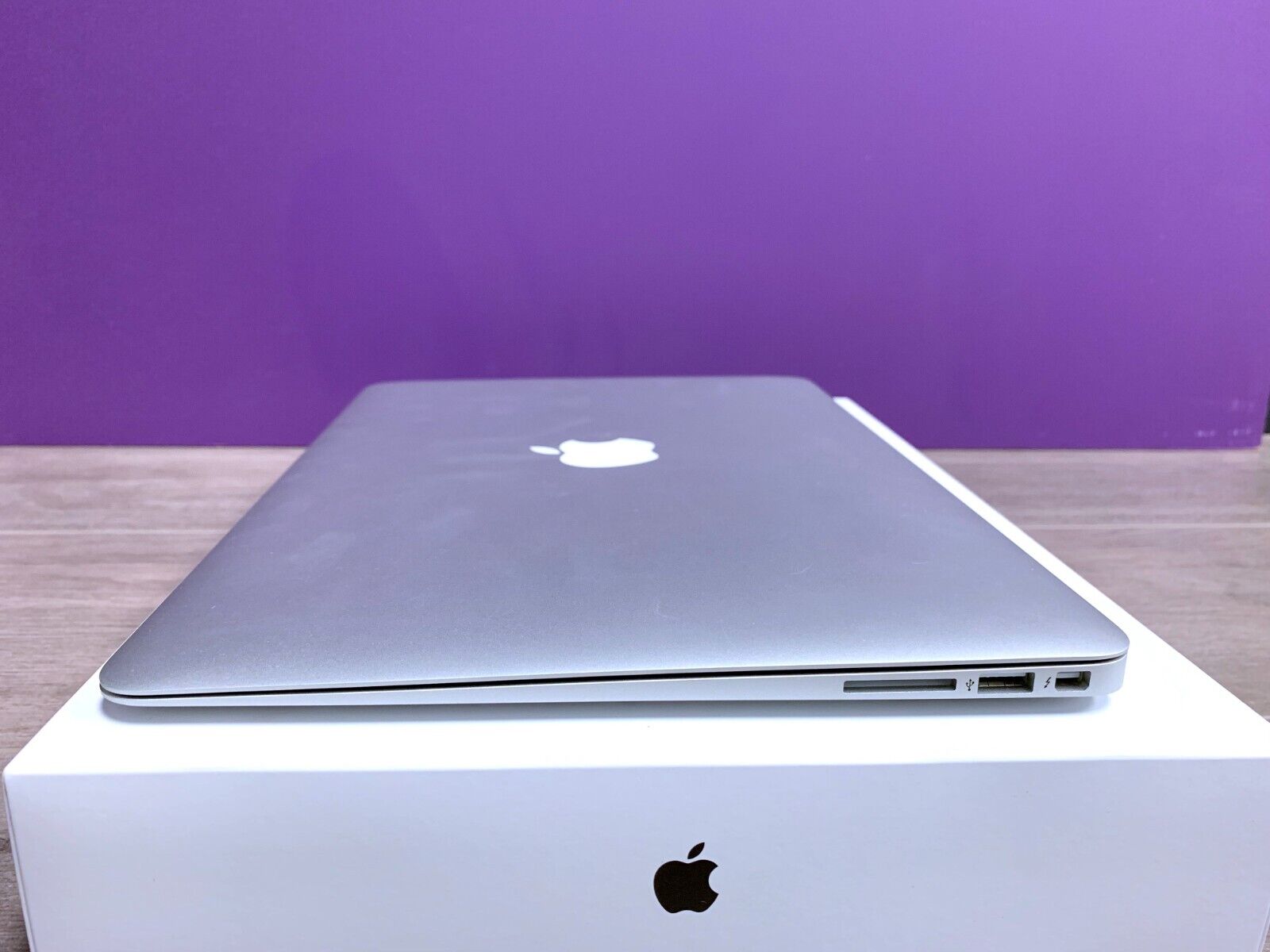 Apple MacBook Air 13" Laptop with 256GB SSD