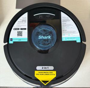 Shark Matrix Plus 2-in-1 Robot Vacuum & Mop