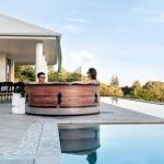 MSpa 6-Person Inflatable Bubble Massage Hot Tub