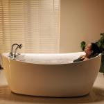 Empava Oval Hot Tub with 7 Hydro Massage Jets