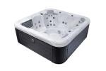 Bueno Spa New York 6-Person Hot Tub with Jets