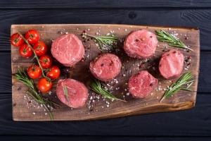 New York Steak & Seafood Frozen Fillet Mignons - USDA Choice Angus Filet Mignon - Handcut and Trimmed Frozen Fillet Mignon Steak (12 Fillet Mignons, 8oz.)