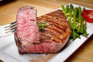 New York Steak & Seafood Frozen Rib Eye Steaks - USDA Prime Rib Eye Steaks - Handcut Beef Steak (16 oz. 8 Rib Eye Steaks)