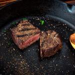 Natural Sirloin Steaks 10-Pack with Signature Seasoning