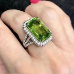 2Ct Emerald Lab-Created Peridot Wedding Cluster Women Ring 14k White Gold Finish