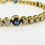 Elegant 8 CT Simulated Sapphire Tennis Bracelet