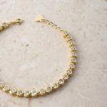 5CT Round Heart Tennis Bracelet in Gold