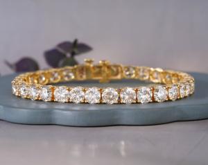 7' Inch Long Tennis Wedding Bracelet 7 CT Round Cut D/VVS1 Solid 10K Yellow Gold