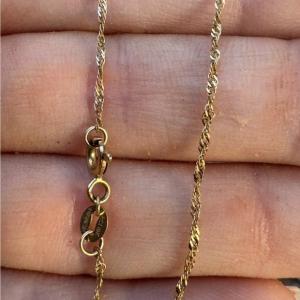 Vintage  solid 10k yellow gold bracelet