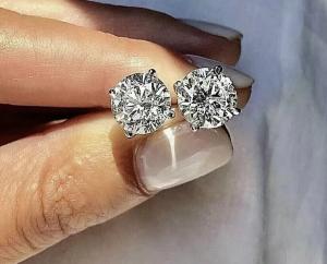 4 Ct VVS1 Lab Created Diamond Stud Earrings