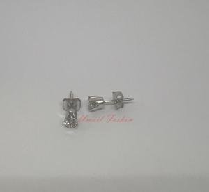 Stunning 2/3ct Diamond Stud Earrings in White Gold