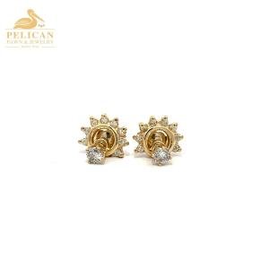 Elegant Diamond Stud Earrings in Yellow Gold