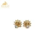 Elegant Diamond Stud Earrings in Yellow Gold