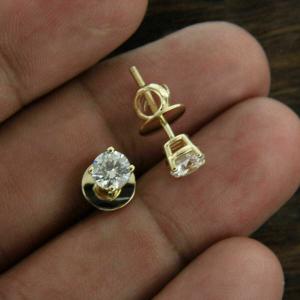 1Ct Round Cut Lab-Created Diamond Stud Earrings