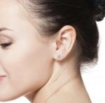 1 Ct Round Moissanite Solitaire Stud Earrings