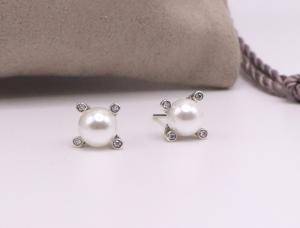 David Yurman Sterling Silver 6mm Pearl Stud Earrings with Diamonds