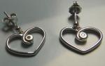 Daring Diamonds sterling silver 92.5  diamond heart earrings usa made 