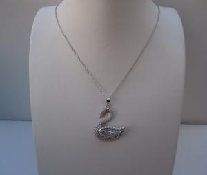  925 STERLING SILVER SWAN LADIES NECKLACE  PENDANT 3 CT LAB CREATED DIAMONDS