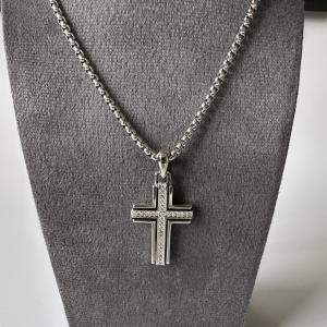 David Yurman 925 Silver Cross Pendant w/ Diamond 3 mm Chain 21"