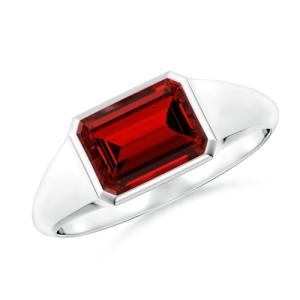 Lab-Grown Ruby Signet Ring in Platinum
