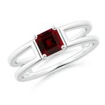 Elegant Garnet Solitaire Ring in White Gold