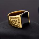 Men's Onyx Ring in Yellow Gold – 2CT Luxury