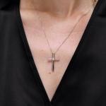 Round Diamond Cross Pendant Necklace in Platinum