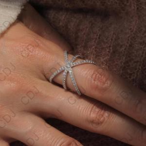 Moissanite Crisscross Round Ring in Silver
