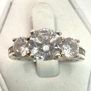 Vintage .925 Sterling Silver Ring with Colorless Stone