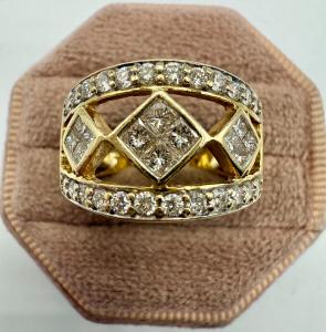 14 Karat Yellow Gold 1.0ctw Diamond Ring