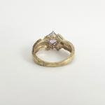 Vintage Purple Amethyst Gemstone Diamond Ring 10K Yellow Gold, 2.65 Grams