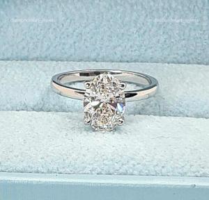Diamond 14K Solid White Gold Determined Lady Engagement Solitaire Ring Jewelry