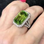 2Ct Emerald Lab-Created Peridot Wedding Cluster Women Ring 14k White Gold Finish