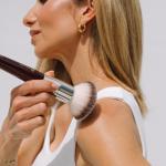 BK BEAUTY - LARGE BUFFER & ROUND FOUNDATION (2PC) - Professional Makeup Brush Set for Liquid or Cream Foundations, Powder & Blush | Premium Face Brushes for Flawless Application