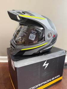 New Scorpion AT960 Monk Modular Motorcycle Helmet DOT ECE Gray Hi Viz