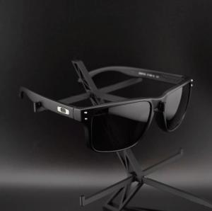 New Oakley Holbrook Polarized Sunglasses Black Matt Frame Silver Logo XL 03