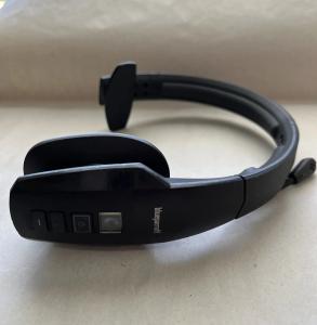 BlueParrott B450-XT Mono Bluetooth Wireless Headphones 96% Noise Canceling Over Head Trucker Headset with Mic, All Day Comfort Padded Headband, 300 ft. Wireless Range, 24 hrs. Talk Time, Black