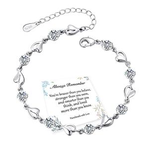 Shiny Silver Heart Bracelet with Adjustable Design