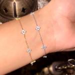 Gold Link Bracelet with Clover Charm for Women