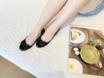 Cute Bow Trim Black Patent Ballet Flats for Women