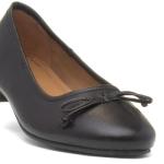 Hush Puppies Naomi Black Closed Toe Ballet Flats