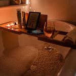 Luxury Bamboo Bath Tray with Candle and Holders