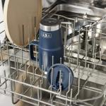 YETI Rambler 20 oz Travel Mug with Straw, Navy