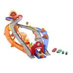 Disney Cars Lightning McQueen Playset with Pit Crew
