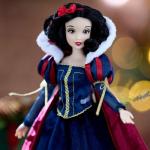 Disney Snow White 2025 Holiday Special Edition Doll